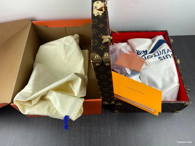 HYPE Jordan OFF-WHITE 1 x Air LV 0723